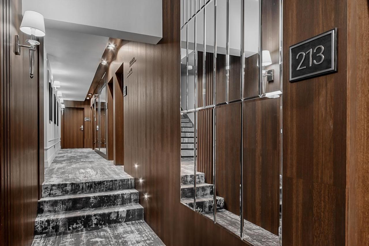 Gniecki Hotel & Restaurant - Hotel Hrubieszow Buitenkant foto